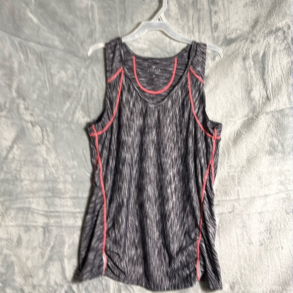 Athleta Tops - Athleta breathe active ruched tank women’s athleta tank size medium zip‎ pocket
